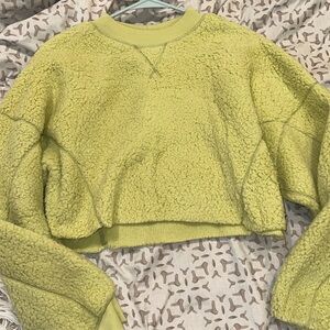 Urban outfitters nova cropped crewneck